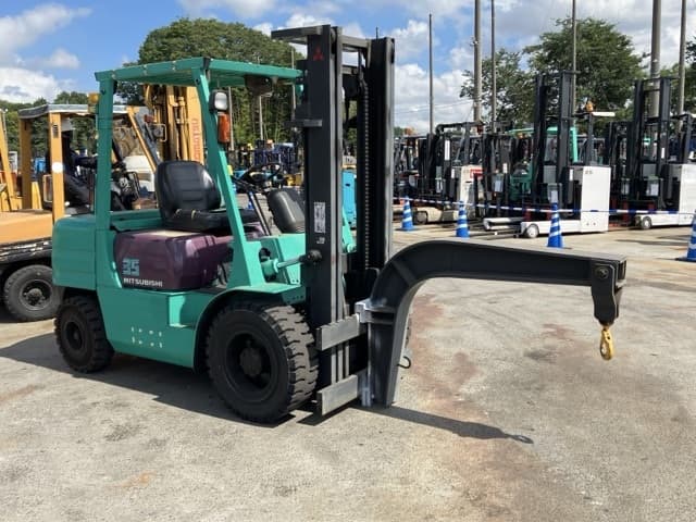 Forklift — Auction (lot 8456-2090)