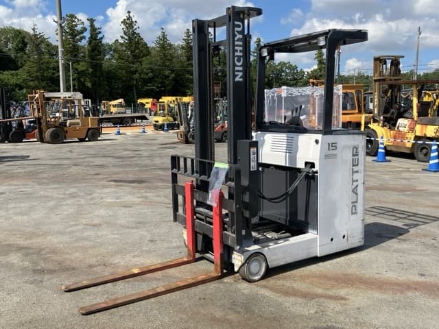 Reach Forklift — Auction (lot 8456-2091)