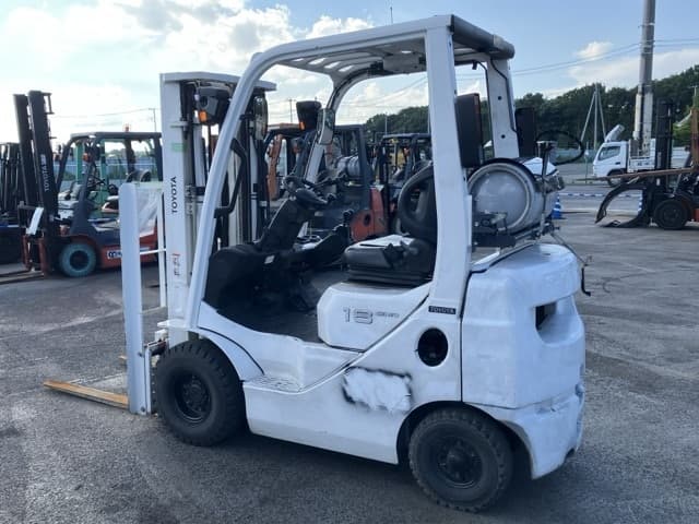 Forklift — Auction (lot 8456-2092)