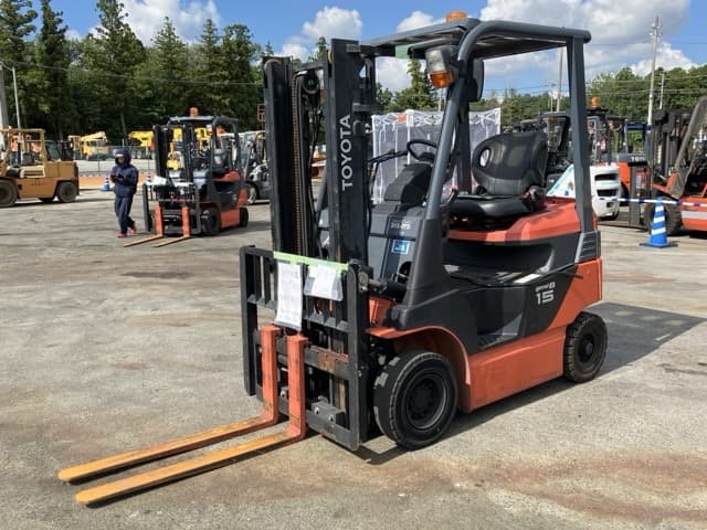 Battery Forklift — Auction (lot 8456-2097)