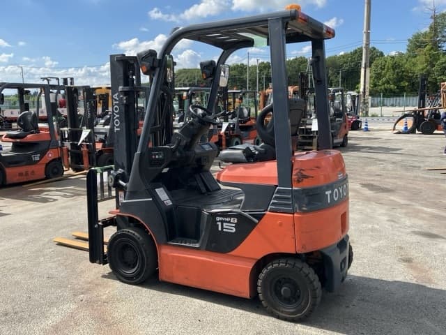 Battery Forklift — Auction (lot 8456-2097)