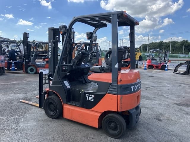 Battery Forklift — Auction (lot 8456-2101)