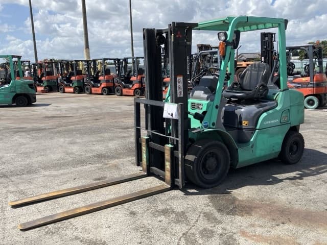 Forklift — Auction (lot 8456-2107)