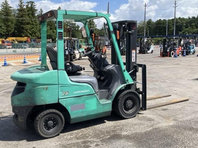 Forklift — Auction (lot 8456-2107)