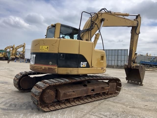 EXCAVATOR — Auction (lot 8456-211)