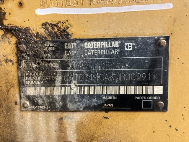 EXCAVATOR — Auction (lot 8456-211)