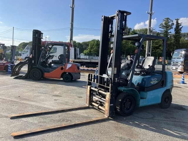 Forklift — Auction (lot 8456-2110)
