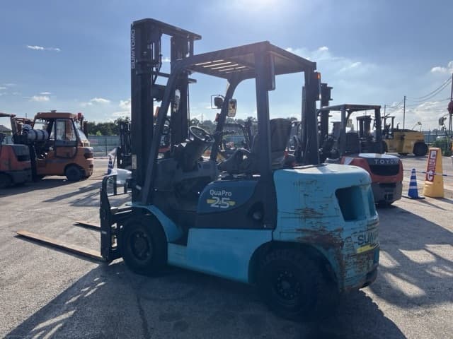 Forklift — Auction (lot 8456-2110)