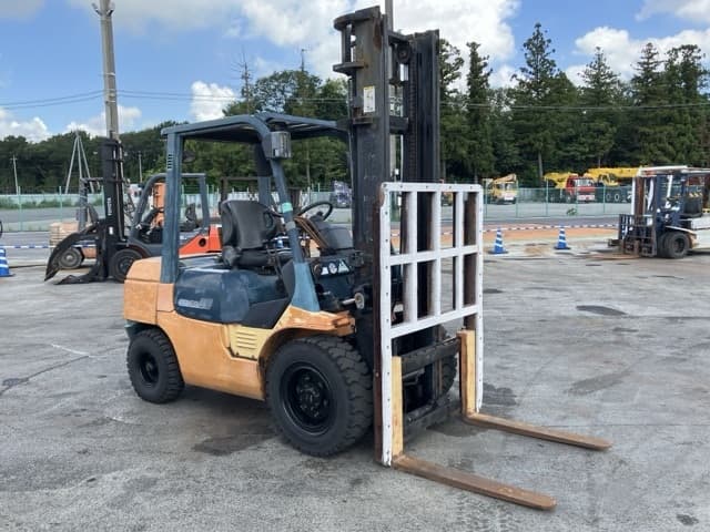 Forklift — Auction (lot 8456-2115)