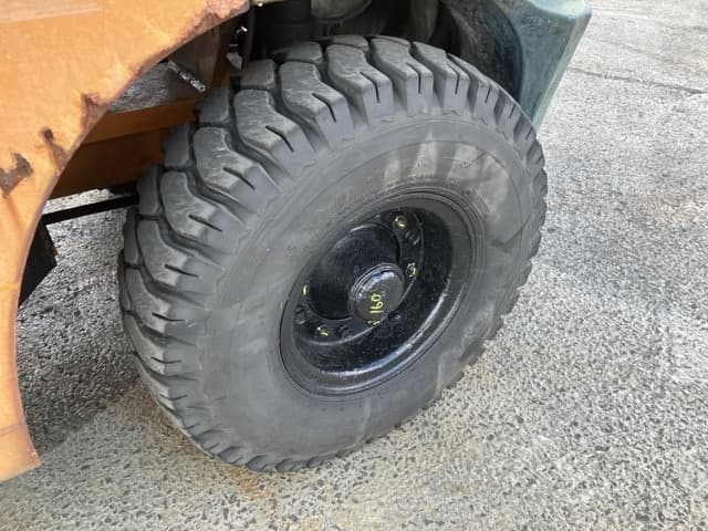 Forklift — Auction (lot 8456-2115)