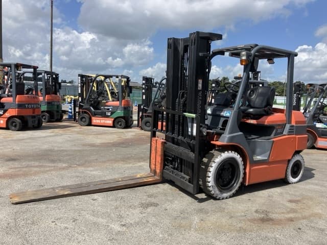 Battery Forklift — Auction (lot 8456-2116)