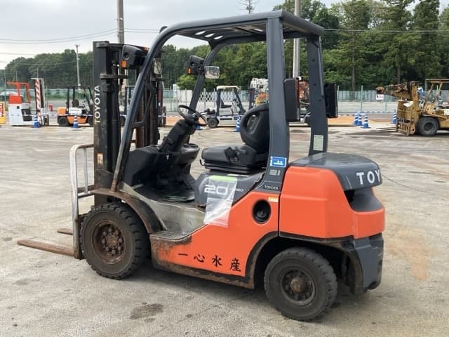 Forklift — Auction (lot 8456-2118)