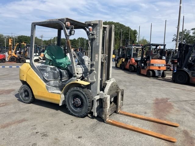 Forklift — Auction (lot 8456-2122)