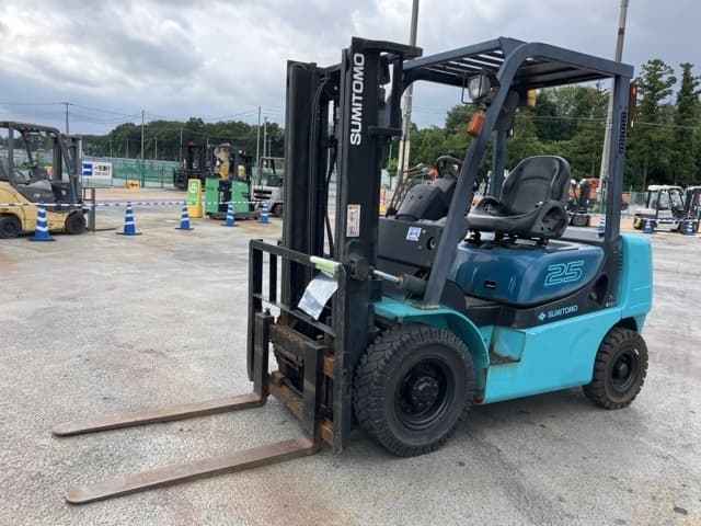 Forklift — Auction (lot 8456-2124)