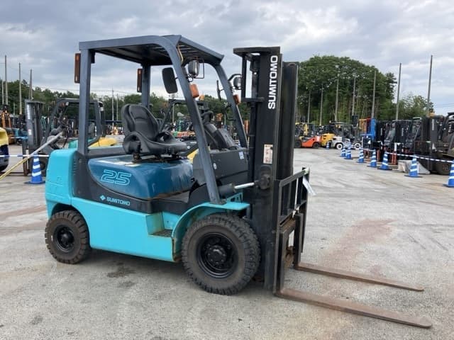 Forklift — Auction (lot 8456-2124)