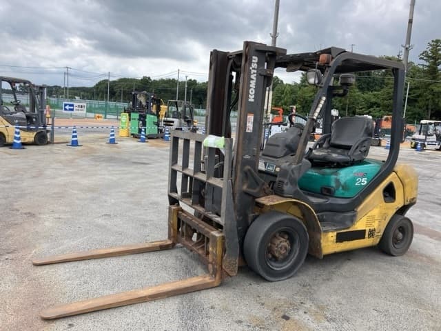 Forklift — Auction (lot 8456-2125)