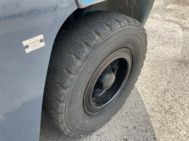 Forklift — Auction (lot 8456-2129)