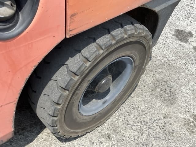 Forklift — Auction (lot 8456-2131)