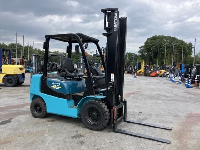 Forklift — Auction (lot 8456-2133)