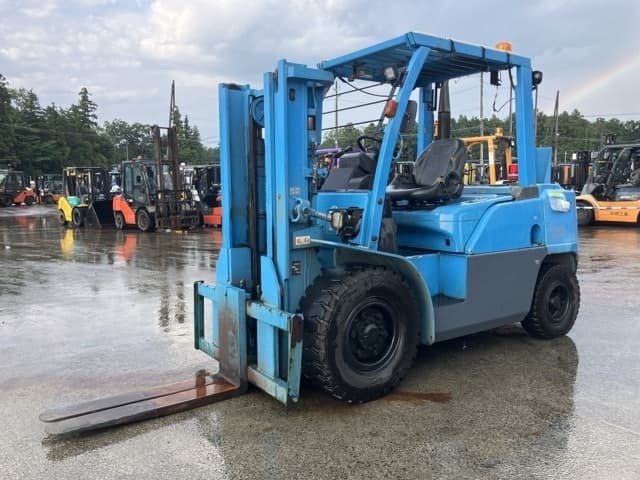 Forklift — Auction (lot 8456-2136)