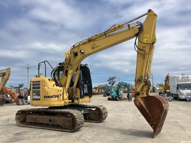 EXCAVATOR — Auction (lot 8456-214)