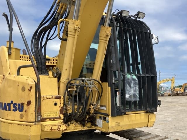 EXCAVATOR — Auction (lot 8456-214)