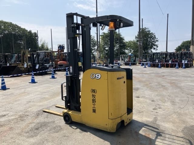 Reach Forklift — Auction (lot 8456-2143)