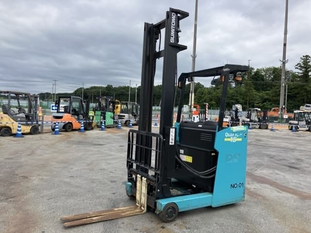 Reach Forklift — Auction (lot 8456-2145)