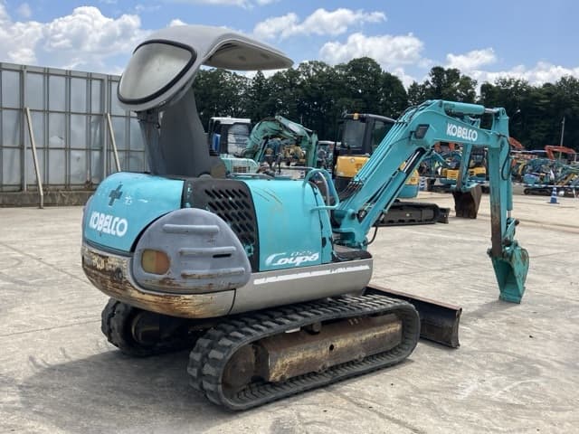 MINI EXCAVATOR — Auction (lot 8456-218)