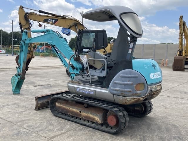MINI EXCAVATOR — Auction (lot 8456-218)