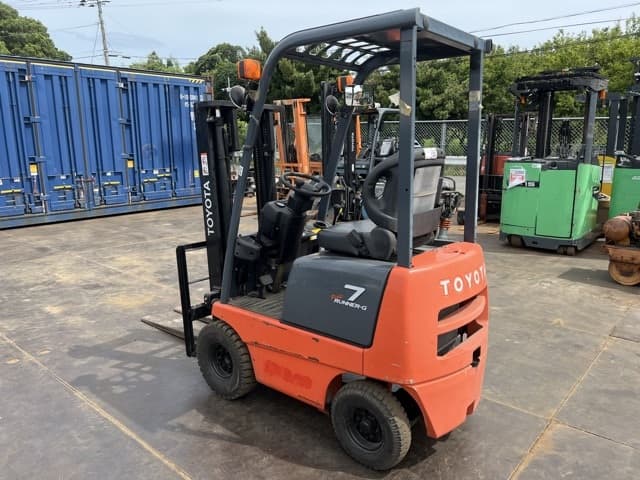 Forklift — Auction (lot 8456-22002)
