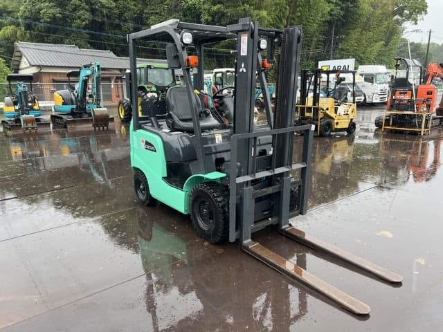 Forklift — Auction (lot 8456-22003)