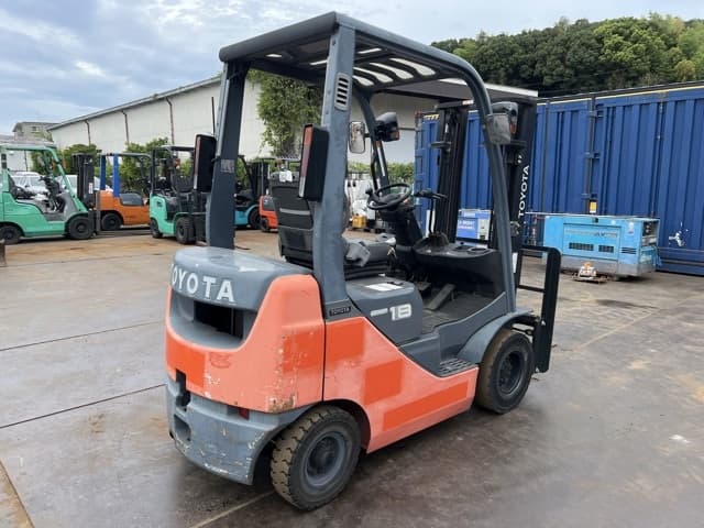 Forklift — Auction (lot 8456-22004)