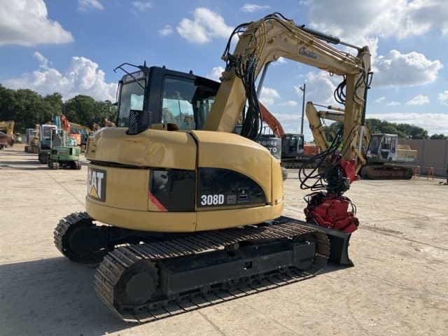 EXCAVATOR — Auction (lot 8456-228)