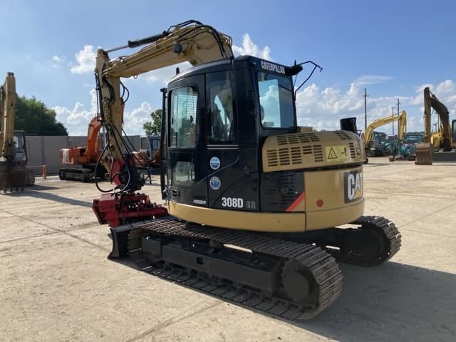 EXCAVATOR — Auction (lot 8456-228)