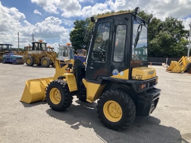 MINI WHEEL LOADER — Auction (lot 8456-229)
