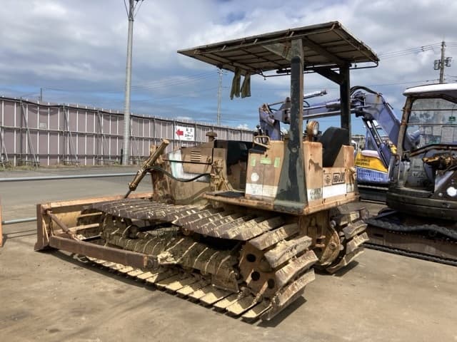 Bulldozer — Auction (lot 8456-23)