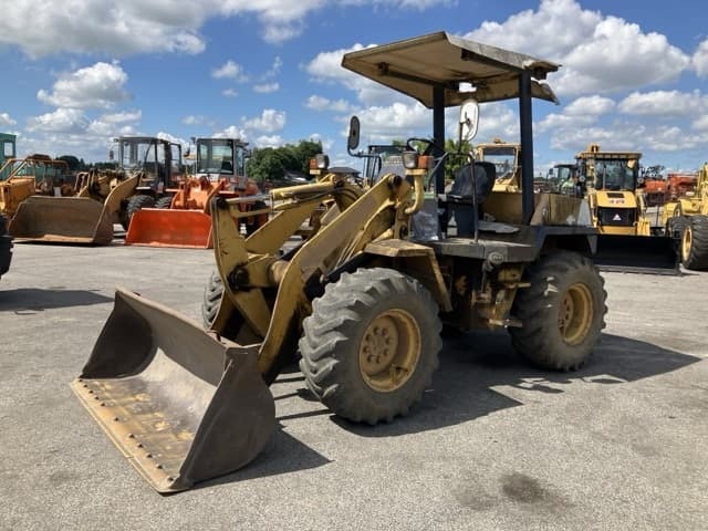 MINI WHEEL LOADER — Auction (lot 8456-230)