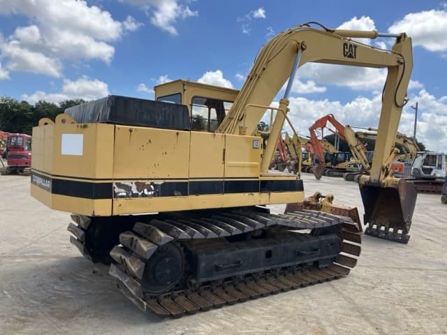 EXCAVATOR — Auction (lot 8456-231)