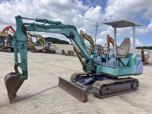 MINI EXCAVATOR — Auction (lot 8456-233)