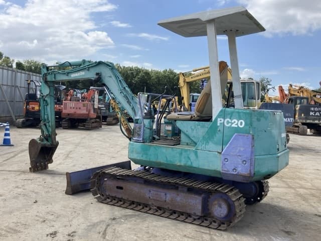 MINI EXCAVATOR — Auction (lot 8456-233)