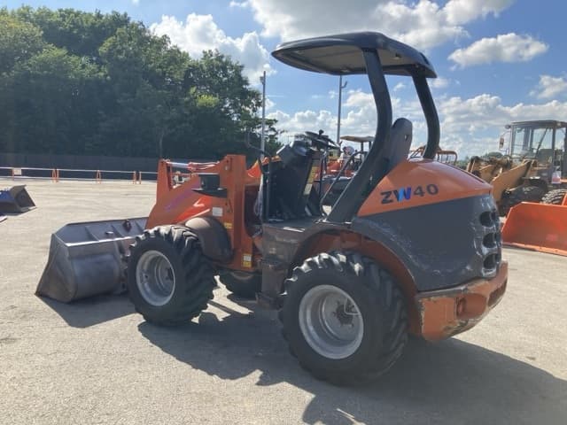 MINI WHEEL LOADER — Auction (lot 8456-234)