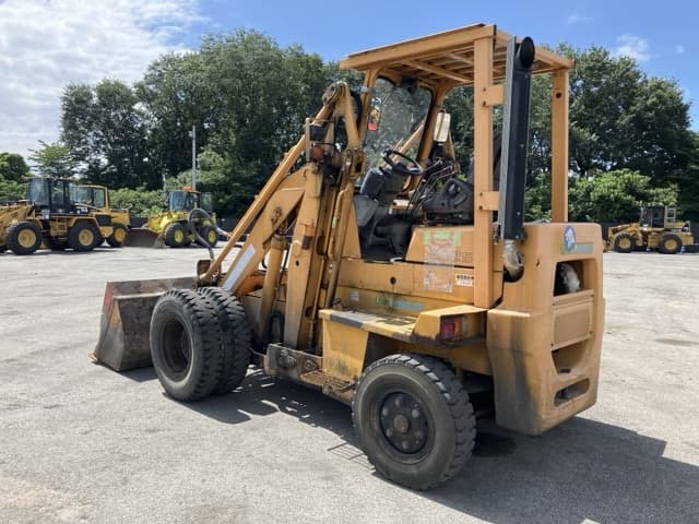 SHOVEL LOADER — Auction (lot 8456-238)