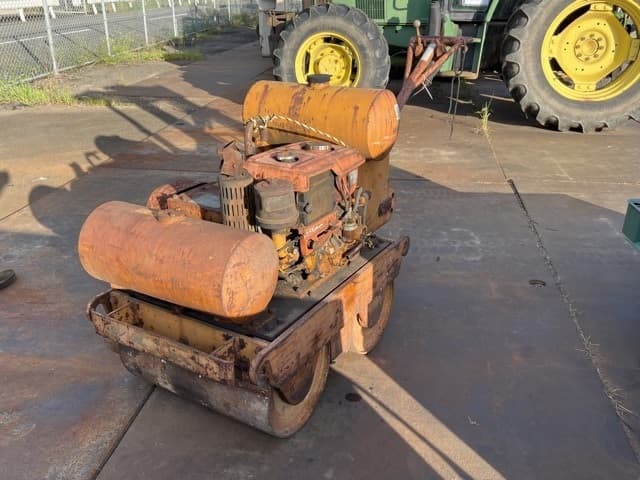 Hand Guided Roller — Auction (lot 8456-23801)