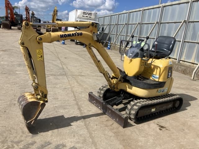 MINI EXCAVATOR — Auction (lot 8456-239)