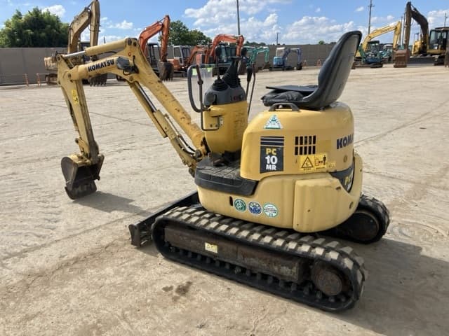 MINI EXCAVATOR — Auction (lot 8456-239)