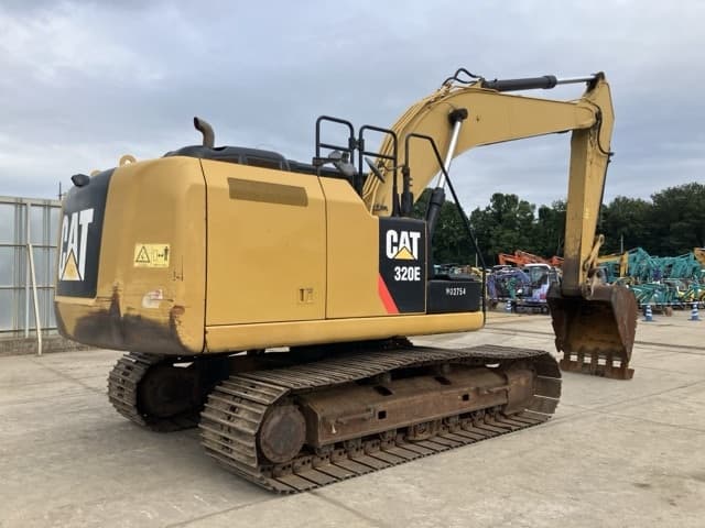 EXCAVATOR — Auction (lot 8456-24)