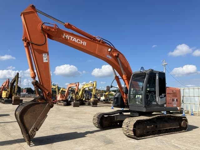 EXCAVATOR — Auction (lot 8456-242)