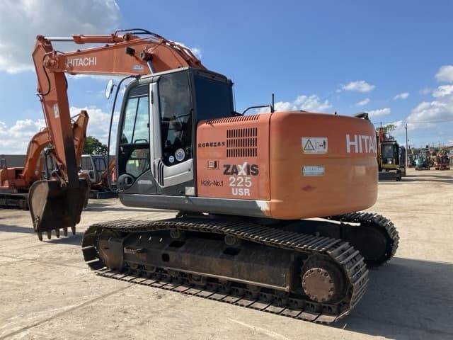 EXCAVATOR — Auction (lot 8456-242)