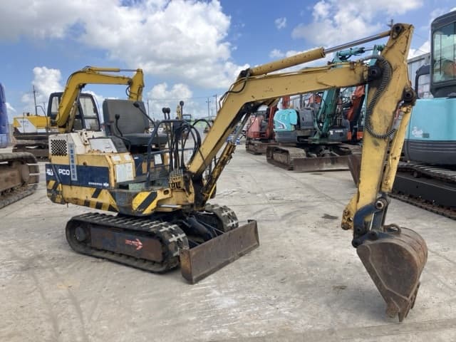 MINI EXCAVATOR — Auction (lot 8456-249)